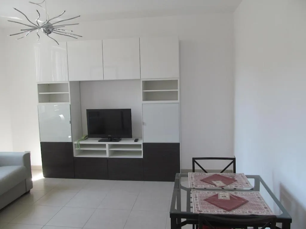 Apartamento White Dream Spotorno Italia