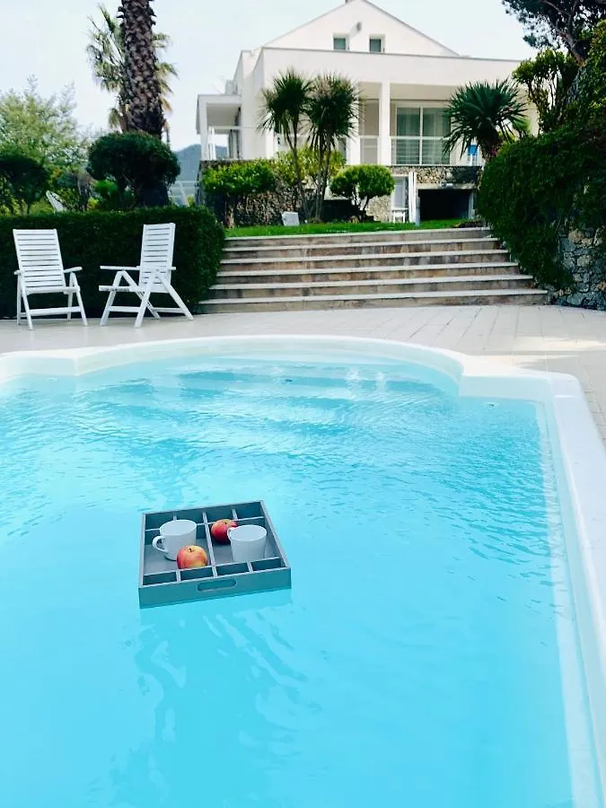 Apartamento White Dream Spotorno